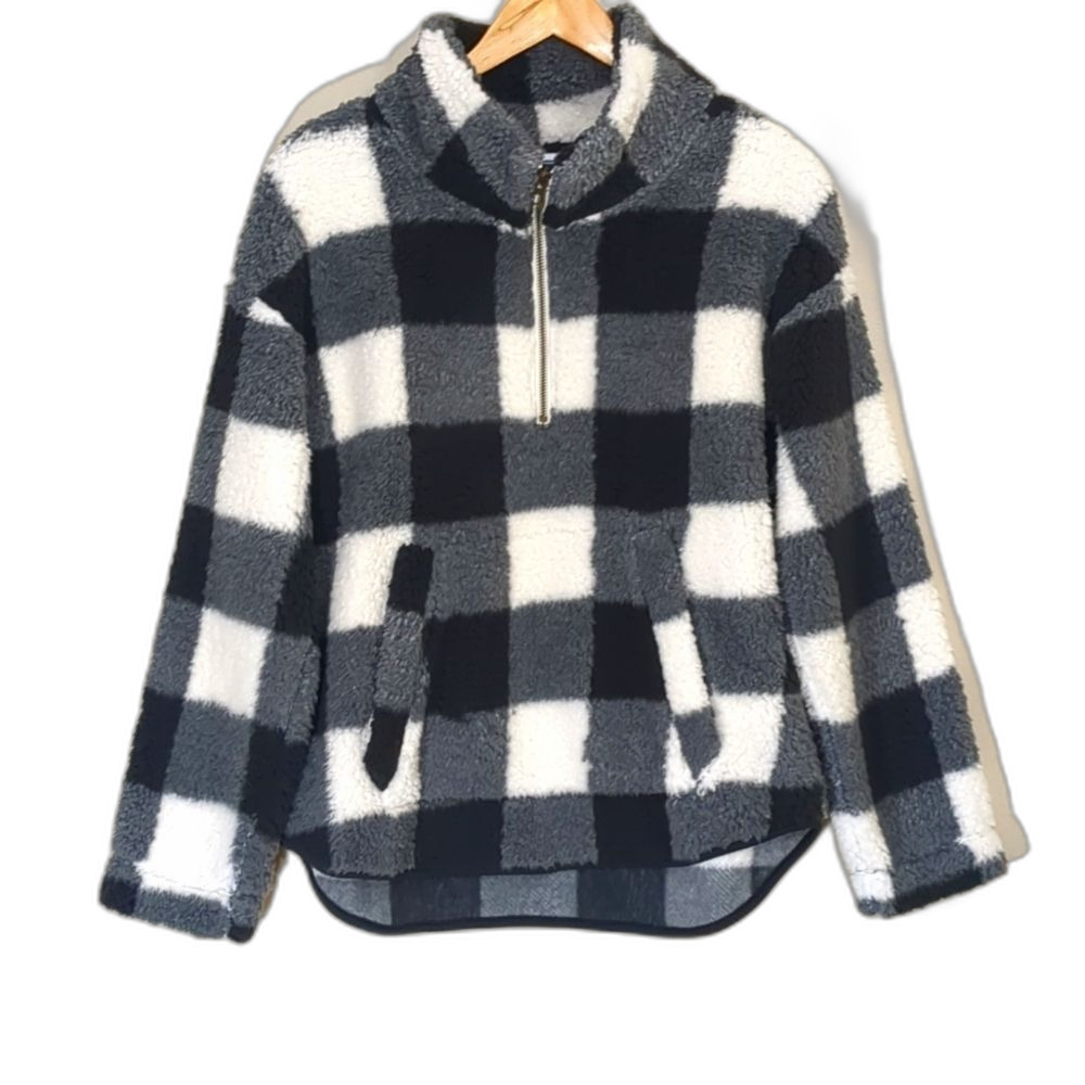 Old Navy Black Gray & Cream Plaid Faux Sherpa Pullover Jacket Size S NWT